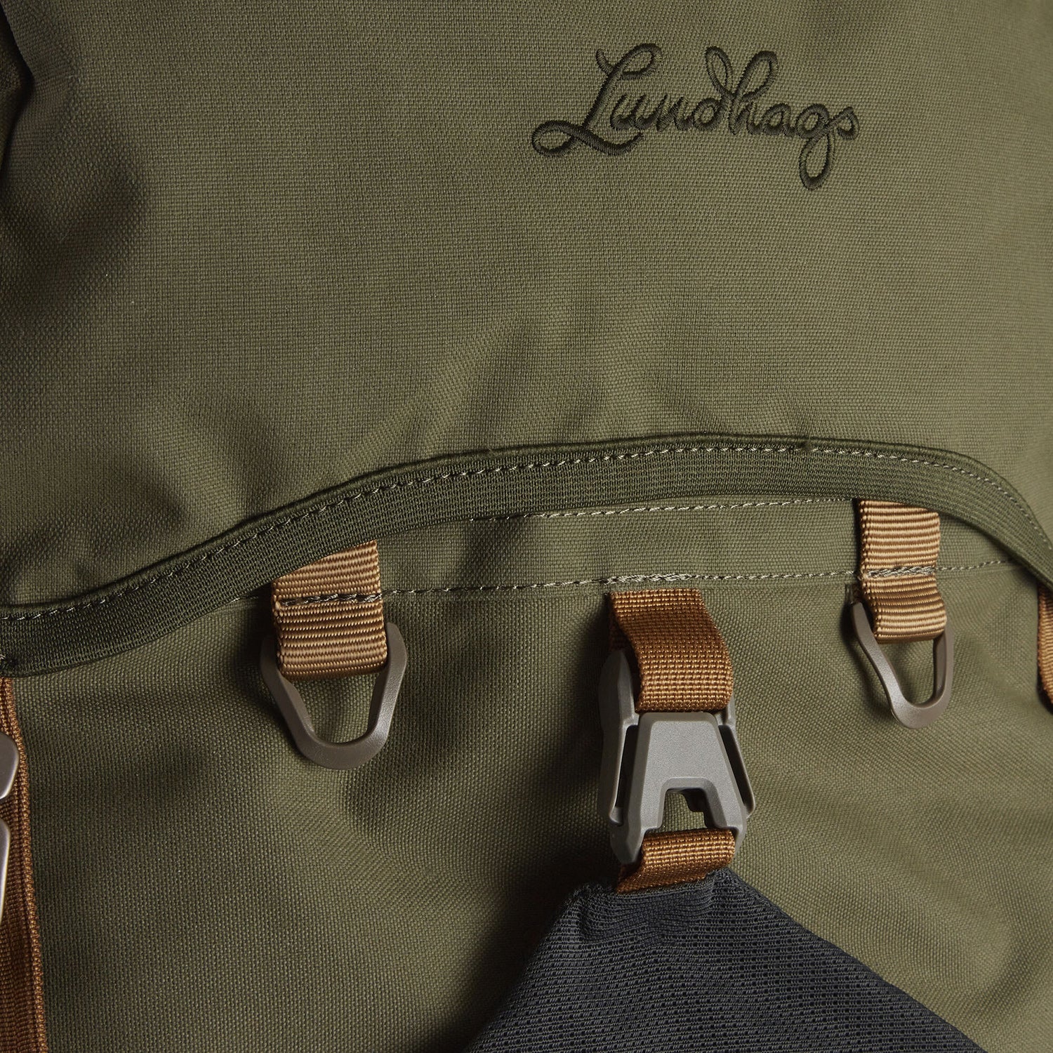 lundhas_saruk75_regular_long_forestgrn_05