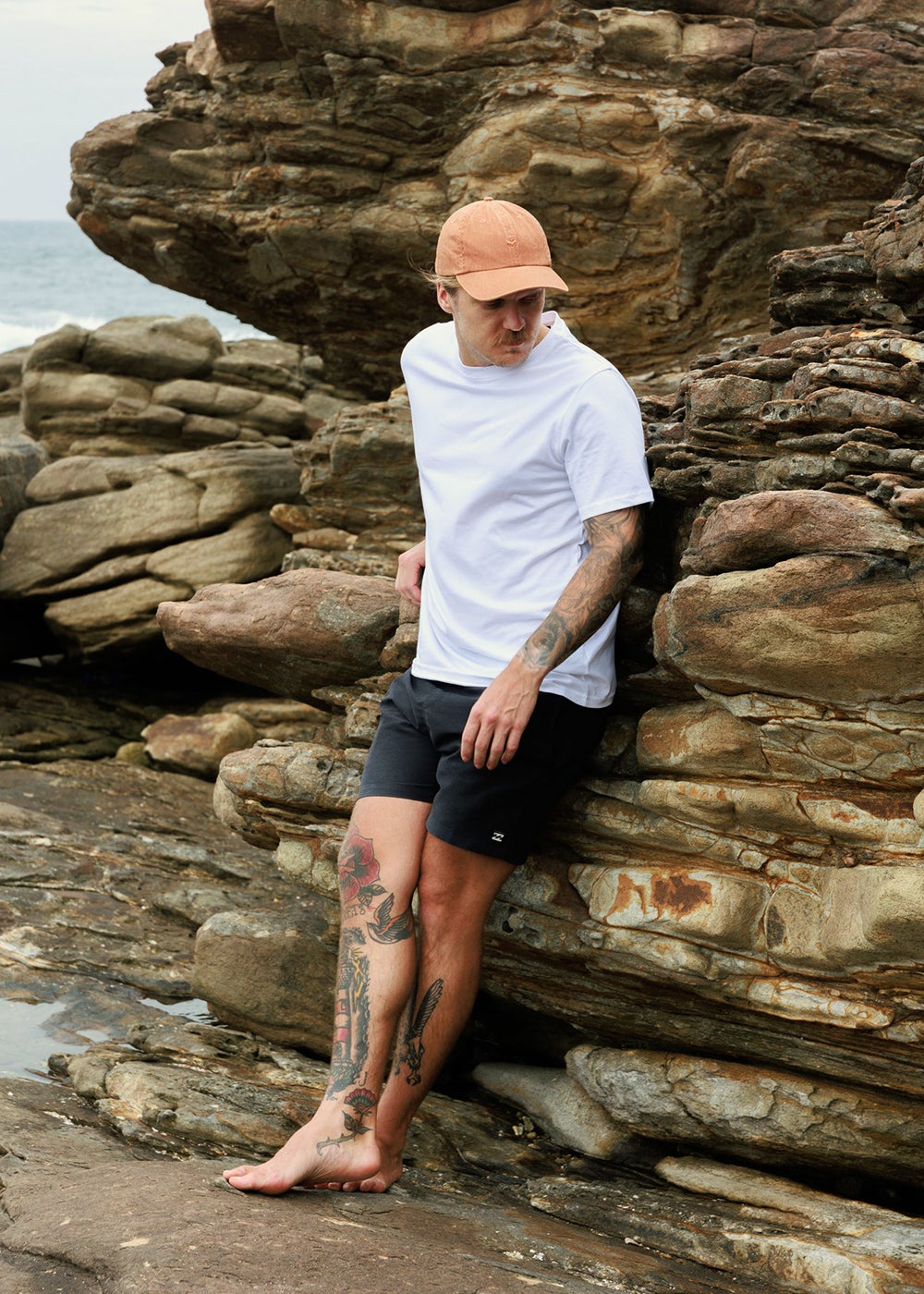 vaiko_crewneck_tshirt_wht_02